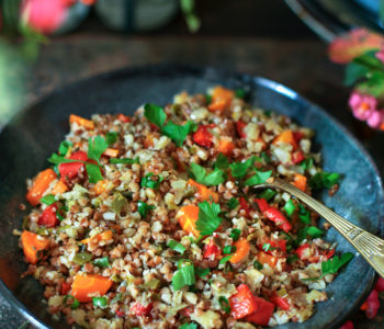 jednogarnkowa kasza z warzywami