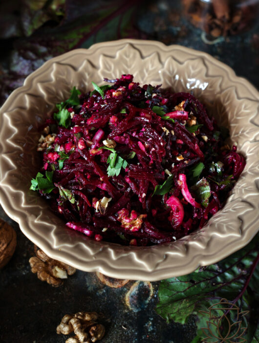 Buraczki do obiadu - szybki i prosty przepis, który podkręci smak każdego dania. Idealne do pieczonych ziemniaków, mięsa, ryb i kotletów!